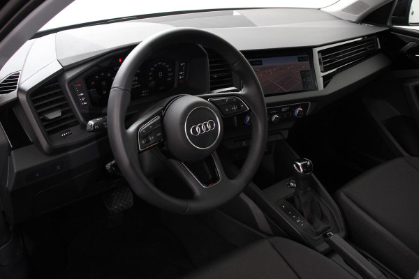 Audi A1 Sportback 30 TFSI 115pk Automaat Audi A1 Sportback 30 TFSI Automaat | Navigatie | Climate Control | Virtual Cockpit | Bluetooth | Cruise control | Lichtmetalen Velgen | Parkeer sensoren