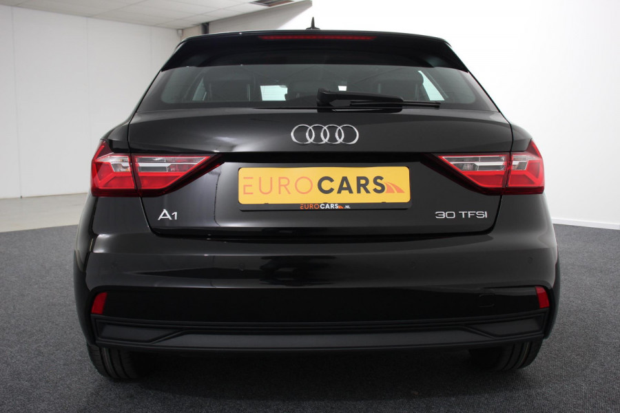 Audi A1 Sportback 30 TFSI 115pk Automaat Audi A1 Sportback 30 TFSI Automaat | Navigatie | Climate Control | Virtual Cockpit | Bluetooth | Cruise control | Lichtmetalen Velgen | Parkeer sensoren