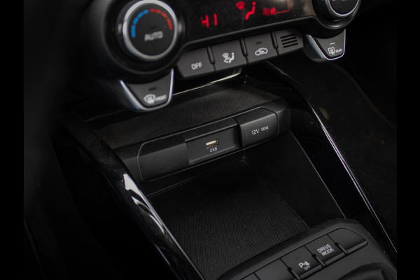 Kia Stonic 1.0 T-GDi MHEV DynamicPlusLine Trekhaak | Navi | Climate | Keyless | Org. NL