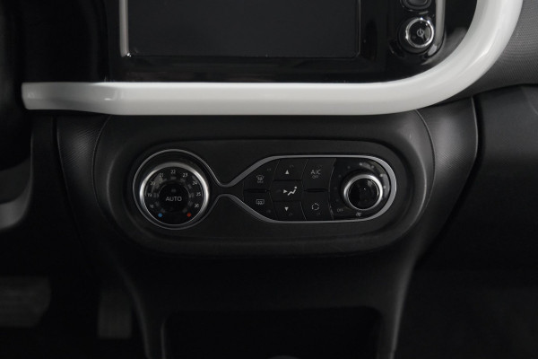 Renault Twingo 1.0 SCe Intens | Camera | Navigatie | Climate Control | Parkeersensoren