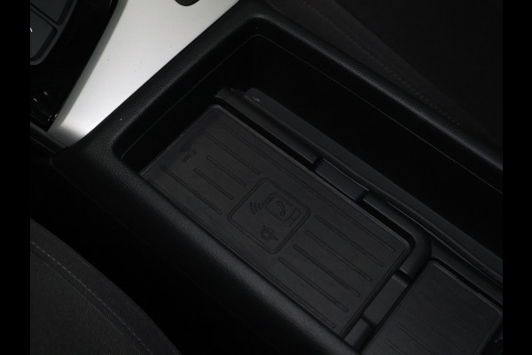 Audi A5 Sportback 40 TFSI Advanced Edition [CRUISE CONTROL, BLUETOOTH TELEFOON, FLIPPERS,  DRAADLOZE TELEFOONLADER, AUTOMATISCHE ACHTERKLEP, NIEUWSTAAT]