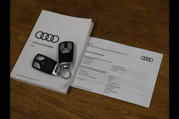 Audi A5 Sportback 40 TFSI Advanced Edition [CRUISE CONTROL, BLUETOOTH TELEFOON, FLIPPERS,  DRAADLOZE TELEFOONLADER, AUTOMATISCHE ACHTERKLEP, NIEUWSTAAT]