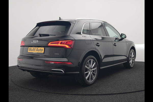 Audi Q5 50 TFSI e quattro S Line Plug In Hybrid 300pk Dealer O.H PHEV | Camera | Keyless | Sportstoelen Verwarmd | S Sportstuur | Navigatie Plus | Apple Carplay | Virtual | DAB | 20"L.M |