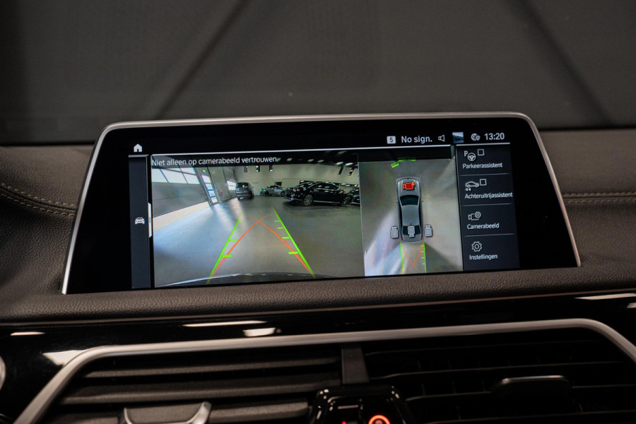 BMW 7 Serie 730d xDrive High Executive *M-Sport / Harman-Kardon / Panorama / HUD / Soft-Close*