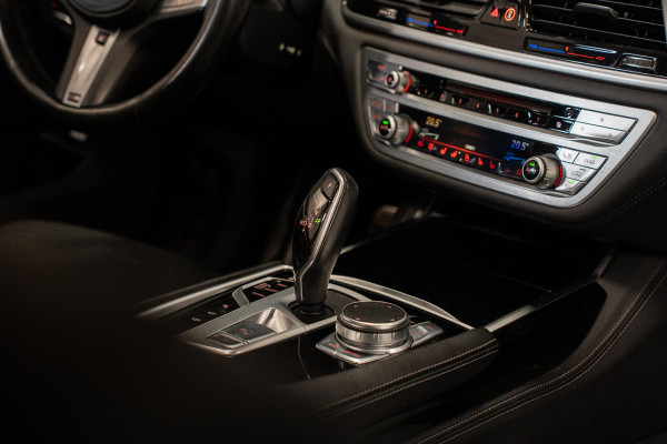 BMW 7 Serie 730d xDrive High Executive *M-Sport / Harman-Kardon / Panorama / HUD / Soft-Close*