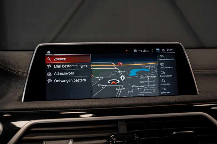 BMW 7 Serie 730d xDrive High Executive *M-Sport / Harman-Kardon / Panorama / HUD / Soft-Close*