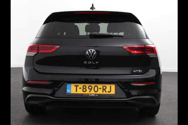 Volkswagen Golf 1.5 eTSI DSG Active | Navigatie | Apple Carplay/Android Auto | Virtual Cockpit | Climate Control | Led | Dab | Camera | Adaptive Cruise Control | Extra Getint glas