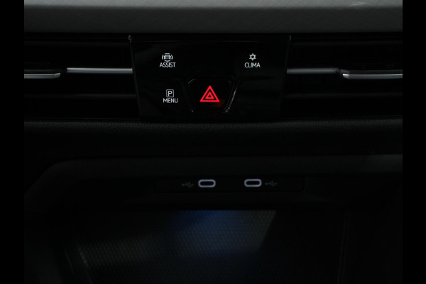Volkswagen Golf 1.5 eTSI DSG Active | Navigatie | Apple Carplay/Android Auto | Virtual Cockpit | Climate Control | Led | Dab | Camera | Adaptive Cruise Control | Extra Getint glas