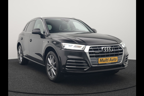 Audi Q5 50 TFSI e quattro S Line Plug In Hybrid 300pk Dealer O.H PHEV | Camera | Keyless | Sportstoelen Verwarmd | S Sportstuur | Navigatie Plus | Apple Carplay | Virtual | DAB | 20"L.M |