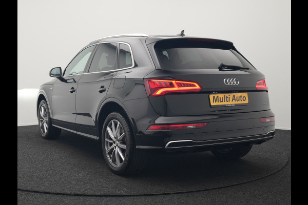 Audi Q5 50 TFSI e quattro S Line Plug In Hybrid 300pk Dealer O.H PHEV | Camera | Keyless | Sportstoelen Verwarmd | S Sportstuur | Navigatie Plus | Apple Carplay | Virtual | DAB | 20"L.M |