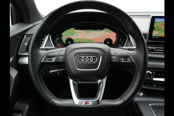 Audi Q5 50 TFSI e quattro S Line Plug In Hybrid 300pk Dealer O.H PHEV | Camera | Keyless | Sportstoelen Verwarmd | S Sportstuur | Navigatie Plus | Apple Carplay | Virtual | DAB | 20"L.M |
