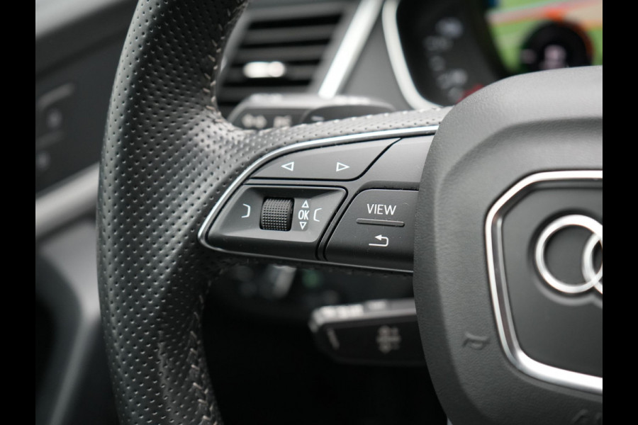 Audi Q5 50 TFSI e quattro S Line Plug In Hybrid 300pk Dealer O.H PHEV | Camera | Keyless | Sportstoelen Verwarmd | S Sportstuur | Navigatie Plus | Apple Carplay | Virtual | DAB | 20"L.M |