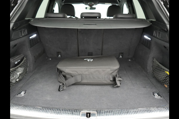 Audi Q5 50 TFSI e quattro S Line Plug In Hybrid 300pk Dealer O.H PHEV | Camera | Keyless | Sportstoelen Verwarmd | S Sportstuur | Navigatie Plus | Apple Carplay | Virtual | DAB | 20"L.M |