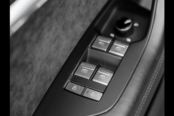 Audi RS6 Avant 4.0 TFSI quattro | B&O Advanced | Carbon | Keramisch