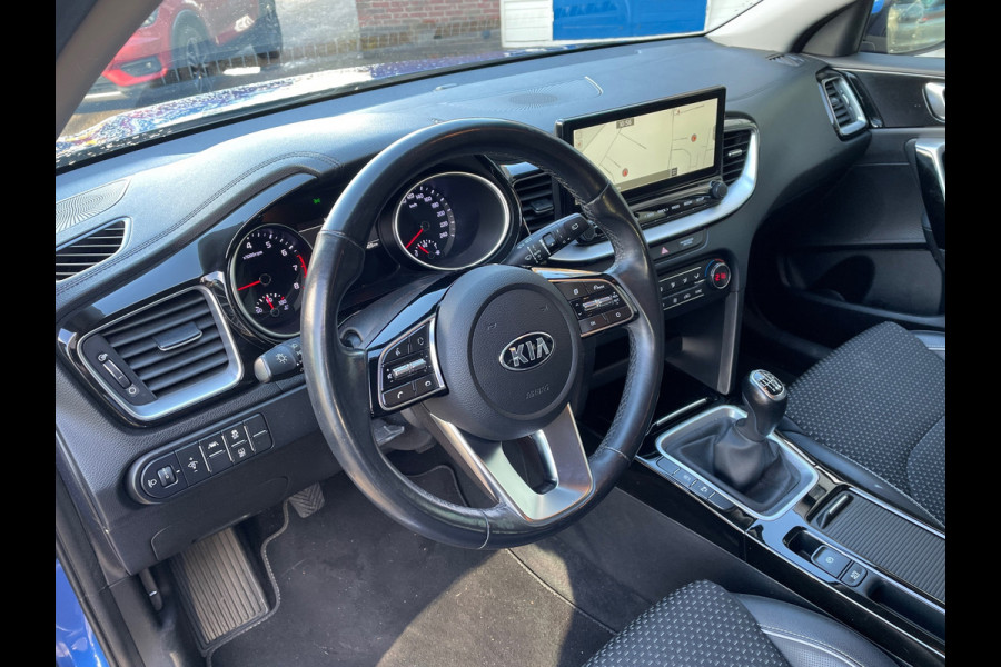 Kia Xceed 1.0 T-GDi DynamicLine | Trekhaak | Navi | Camera | Clima | Parkeersensoren achter