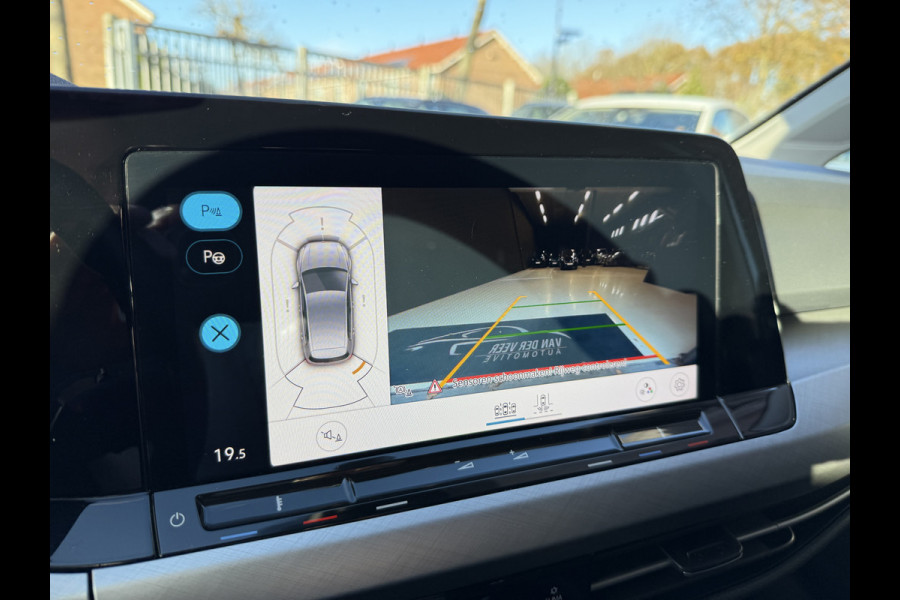 Volkswagen Golf 1.5 TSI Life Business | Memory stoelen | Camera | Full LED | Apple Carplay