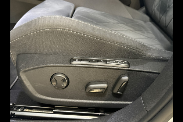 Volkswagen Golf 1.5 TSI Life Business | Memory stoelen | Camera | Full LED | Apple Carplay