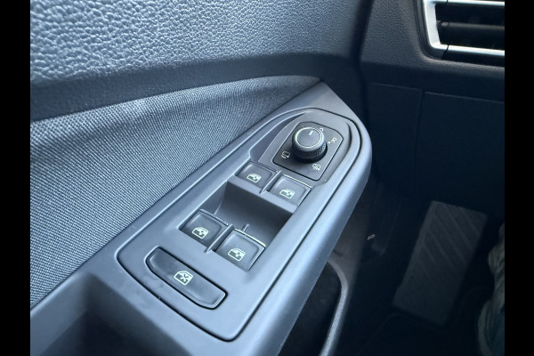 Volkswagen Golf 1.5 TSI Life Business | Memory stoelen | Camera | Full LED | Apple Carplay