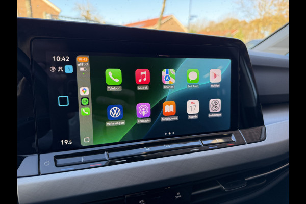 Volkswagen Golf 1.5 TSI Life Business | Memory stoelen | Camera | Full LED | Apple Carplay