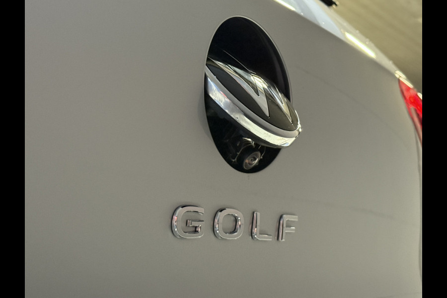 Volkswagen Golf 1.5 TSI Life Business | Memory stoelen | Camera | Full LED | Apple Carplay