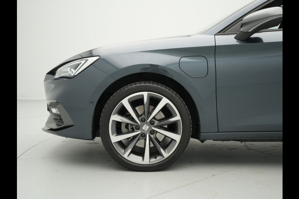 Seat Leon 1.4 TSI eHybrid PHEV 204pk FR Business Intense Panorama Navigatie Stoel/stuurverwarming Keyless Acc 341