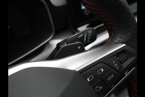 Seat Leon 1.4 TSI eHybrid PHEV 204pk FR Business Intense Panorama Navigatie Stoel/stuurverwarming Keyless Acc 341