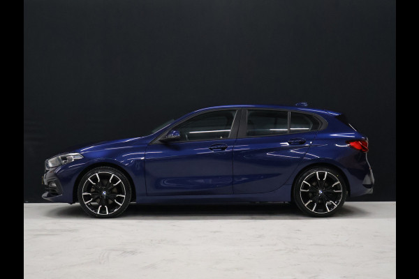 BMW 1-serie 118i Executive Edition [APPLE CARPLAY, ANDROID AUTO, PDC V+A, CRUISE CONTROL, AUTOMATISCHE AIRCO, NAVIGATIE, NIEUWSTAAT]