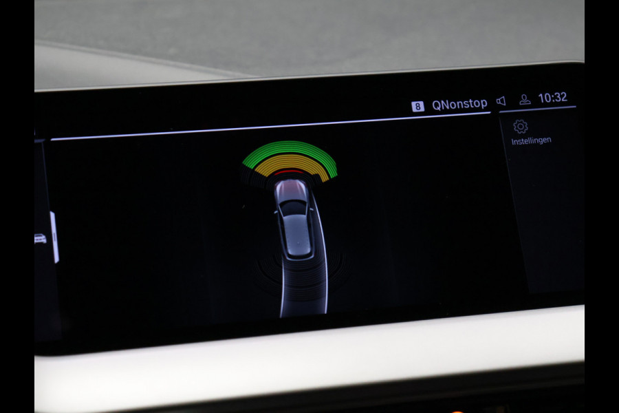 BMW 1-serie 118i Executive Edition [APPLE CARPLAY, ANDROID AUTO, PDC V+A, CRUISE CONTROL, AUTOMATISCHE AIRCO, NAVIGATIE, NIEUWSTAAT]