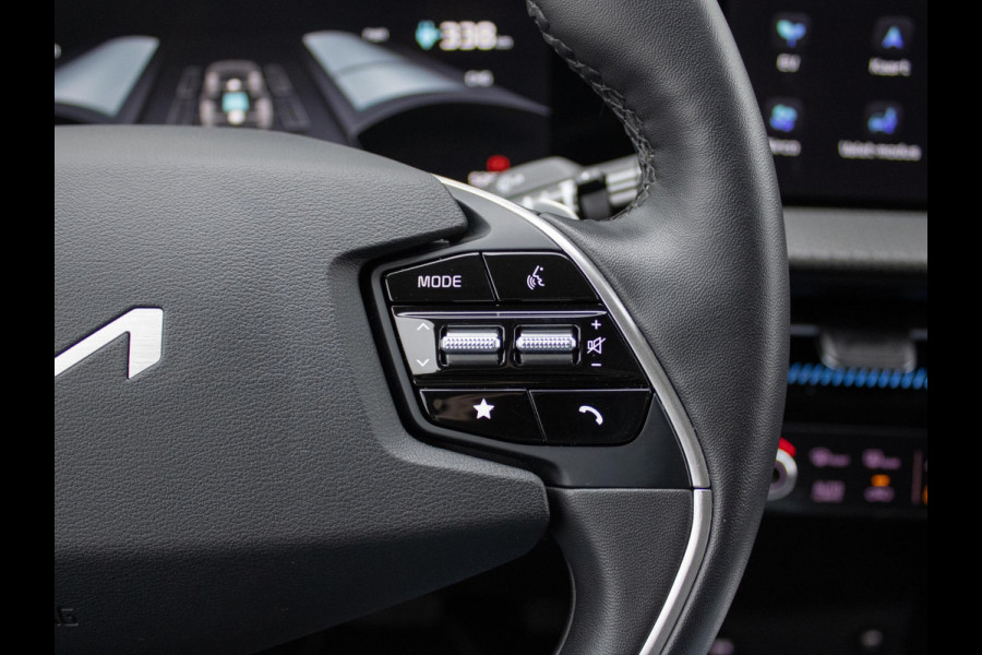 Kia Ev6 Plus AWD 77.4 kWh | SOH 100% | Nederlandse dealer onderhouden auto | Stoel en stuurverwarming | Geheugen bestuurderstoel |
