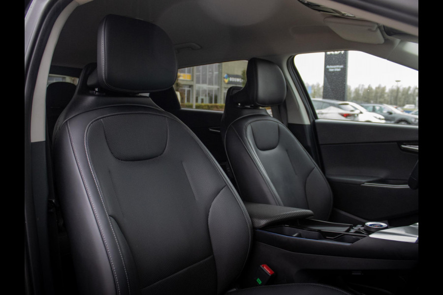 Kia Ev6 Plus AWD 77.4 kWh | SOH 100% | Nederlandse dealer onderhouden auto | Stoel en stuurverwarming | Geheugen bestuurderstoel |