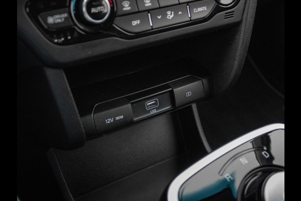 Kia e-Niro DynamicLine 64 kWh | Keyless | Camera | Navigatie | Carplay | DAB+ |
