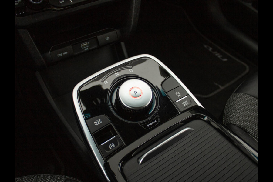 Kia e-Niro DynamicLine 64 kWh | Keyless | Camera | Navigatie | Carplay | DAB+ |