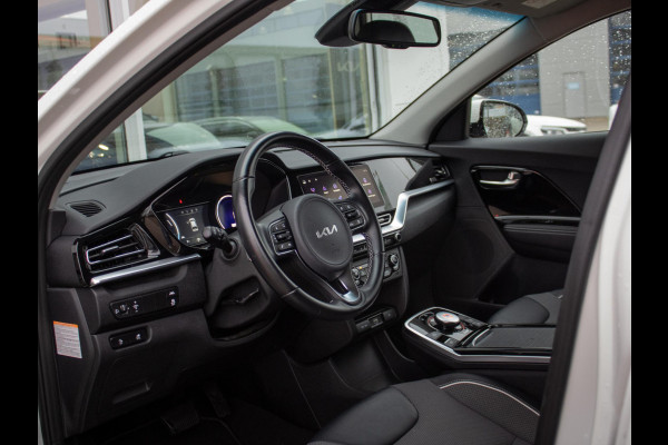 Kia e-Niro DynamicLine 64 kWh | Keyless | Camera | Navigatie | Carplay | DAB+ |