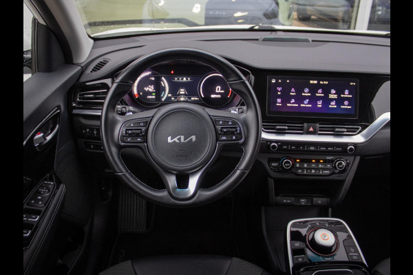 Kia e-Niro DynamicLine 64 kWh | Keyless | Camera | Navigatie | Carplay | DAB+ |