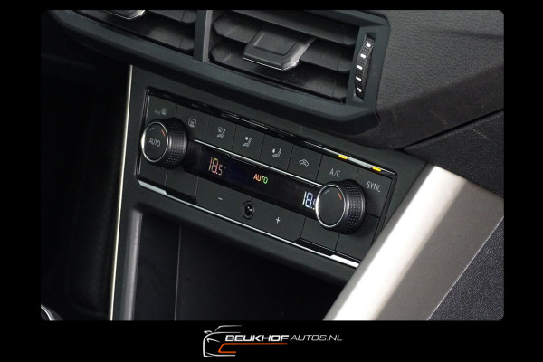 Volkswagen Polo 1.0 TSI Business Camera Carplay Navi Clima