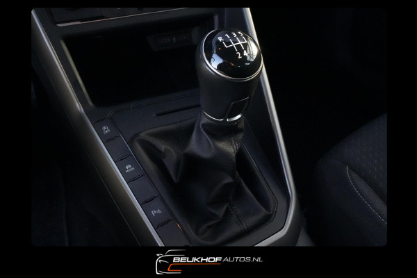 Volkswagen Polo 1.0 TSI Business Camera Carplay Navi Clima