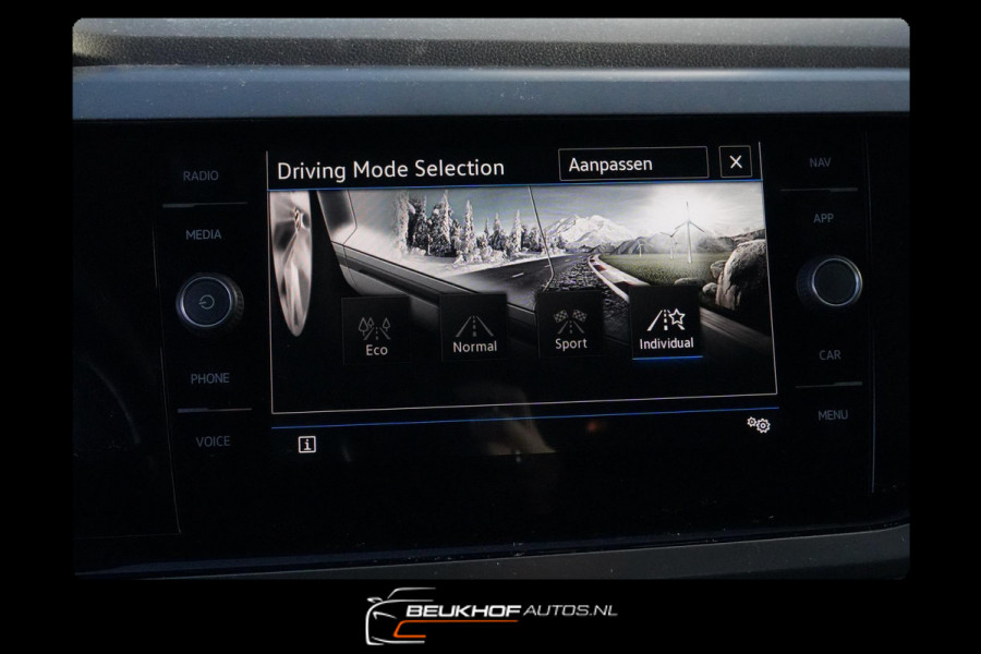 Volkswagen Polo 1.0 TSI Business Camera Carplay Navi Clima