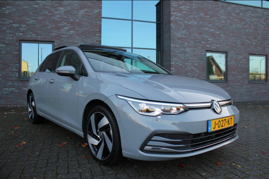 Volkswagen Golf 1.5 eTSI Style