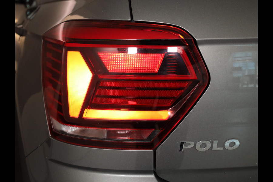 Volkswagen Polo 1.0 TSI Comfortline 95 pk | Navigatie | Parkeersensoren | Adaptieve cruise control | Apple Carplay/Android Auto |