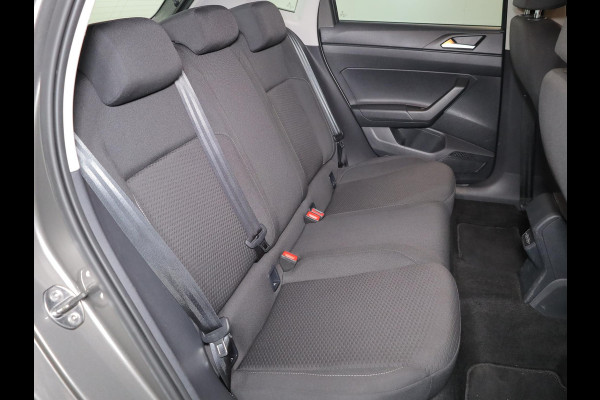 Volkswagen Polo 1.0 TSI Comfortline 95 pk | Navigatie | Parkeersensoren | Adaptieve cruise control | Apple Carplay/Android Auto |