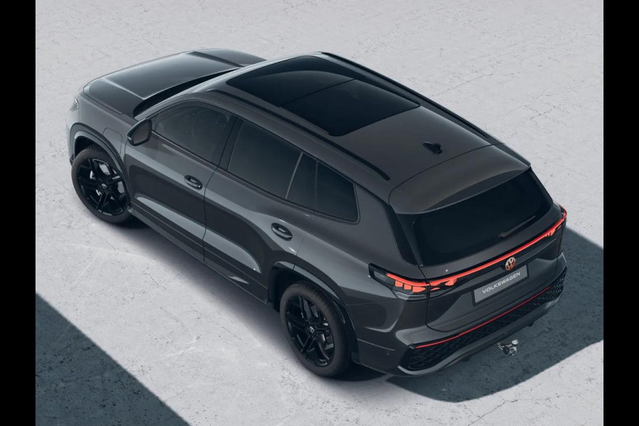 Volkswagen Tayron 1.5 eHybrid R-Line Edition 272 PK PHEV | Panorama dak | Black Style | 20"LM velgen | Stoel- en stuurverwarming | 360 graden camera |