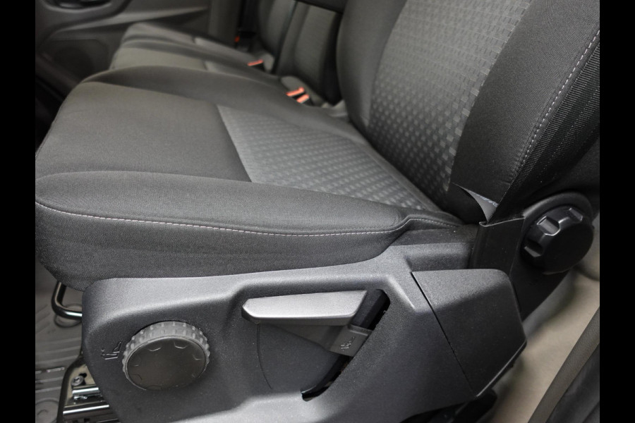 Ford Transit 130pk L2H2 Automaat Navi 360° Camera Trekhaak DAB+ Automaat Navi Trekhaak 360° Camera Airco Cruise DAB+