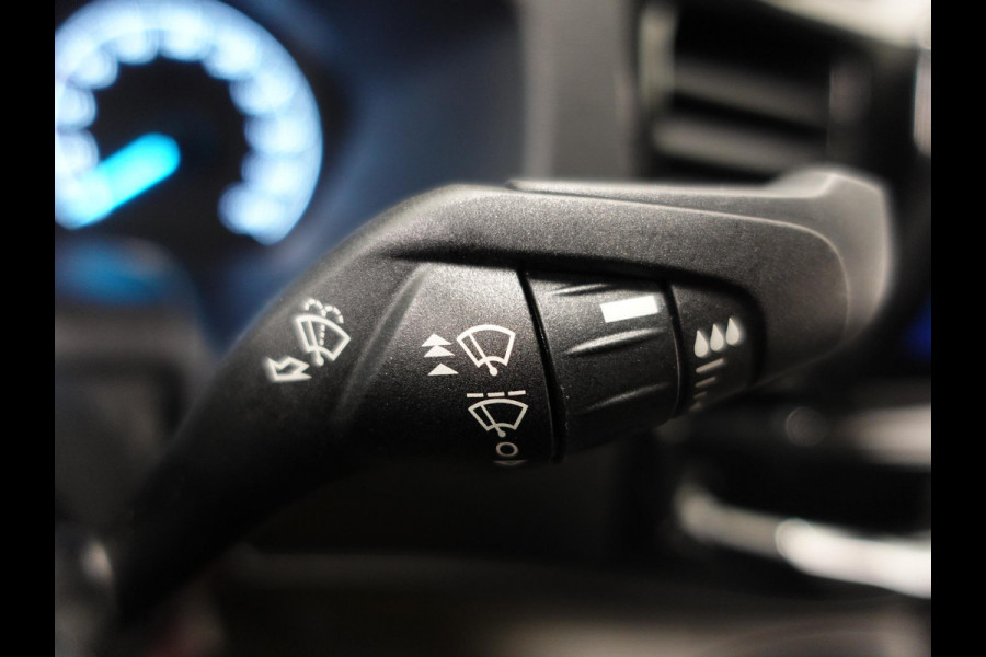 Ford Transit 130pk L2H2 Automaat Navi 360° Camera Trekhaak DAB+ Automaat Navi Trekhaak 360° Camera Airco Cruise DAB+