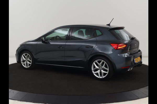 Seat Ibiza 1.0 TSI FR Intense | Trekhaak | Camera | Carplay | Navigatie | Climate control | Parkeerhulp | Cruise control