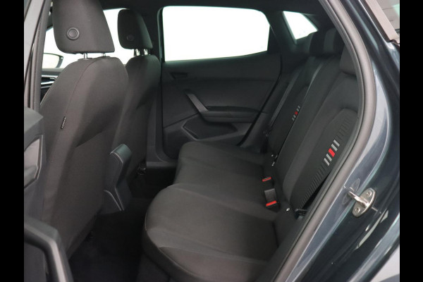 Seat Ibiza 1.0 TSI FR Intense | Trekhaak | Camera | Carplay | Navigatie | Climate control | Parkeerhulp | Cruise control