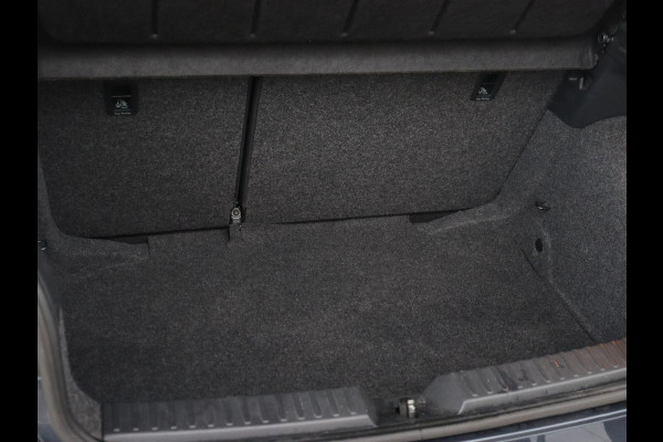 Seat Ibiza 1.0 TSI FR Intense | Trekhaak | Camera | Carplay | Navigatie | Climate control | Parkeerhulp | Cruise control