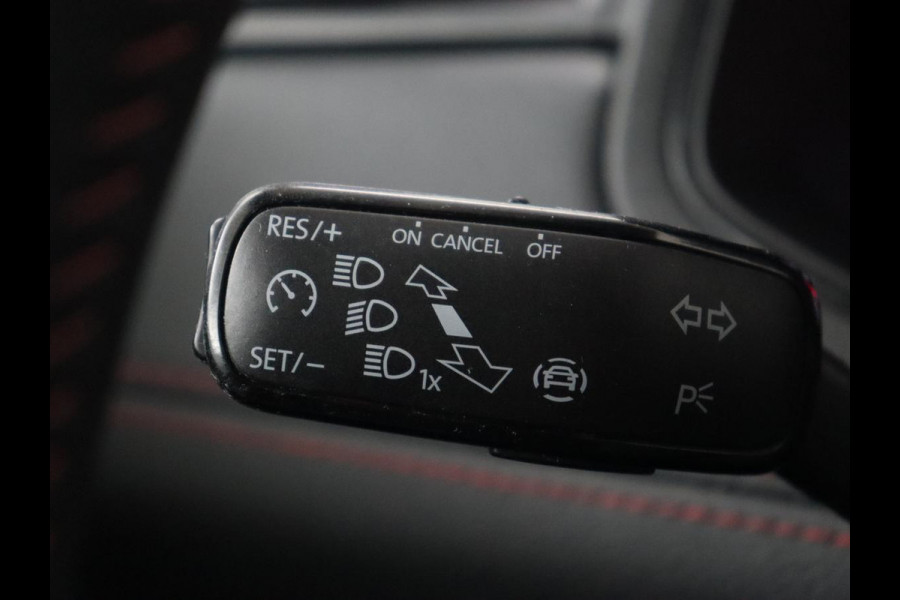 Seat Ibiza 1.0 TSI FR Intense | Trekhaak | Camera | Carplay | Navigatie | Climate control | Parkeerhulp | Cruise control