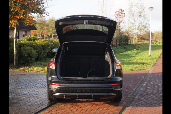 Audi Q4 e-tron 40 Launch edition S Competition 77 kWh | 2X S-Line | Panoramadak | Camera | Sonos | Sfeerverlichting |