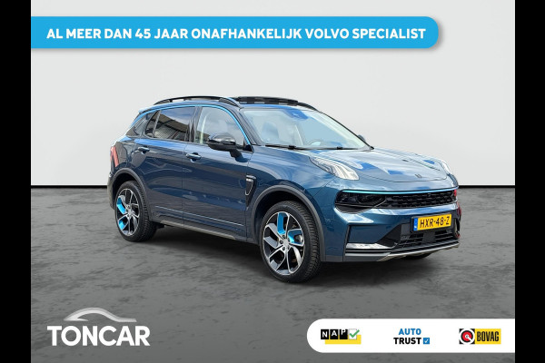 Lynk & Co 01 1.5 Plug in Hybrid 261pk | SkyRoof | 360° Camera | Climate Pack | Pilot Assist | Park Assist | Carplay Android auto