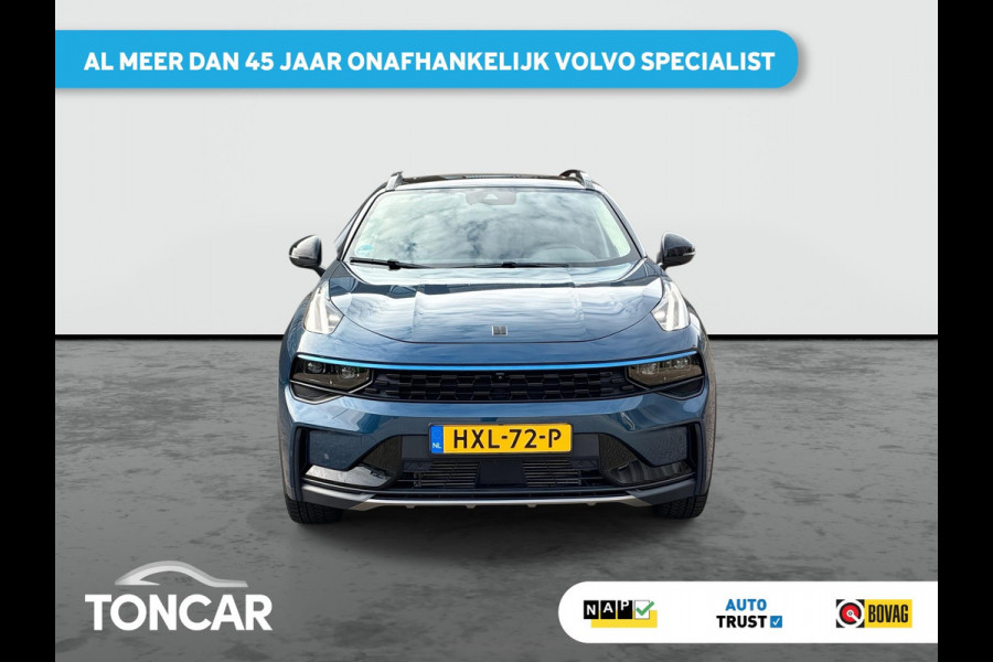 Lynk & Co 01 1.5 Plug in Hybrid 261pk | SkyRoof | 360° Camera | Climate Pack | Pilot Assist | Park Assist | Carplay Android auto